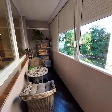 Apartamento Quiet Area In The Center Of *