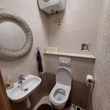 Apartamento Quiet Area In The Center Of