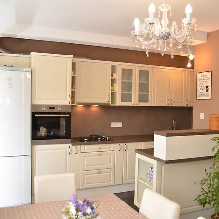 Apartamento Quiet Area In The Center Of