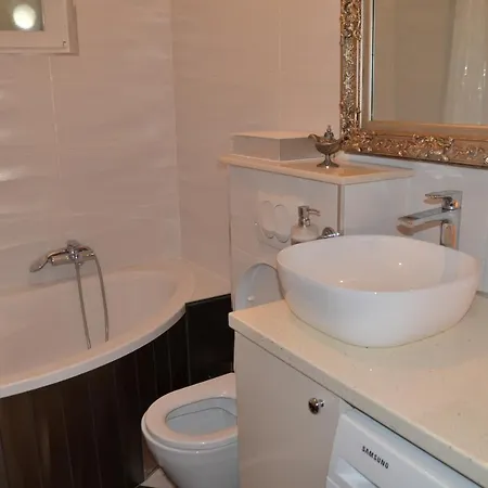 Quiet Area In The Center Of